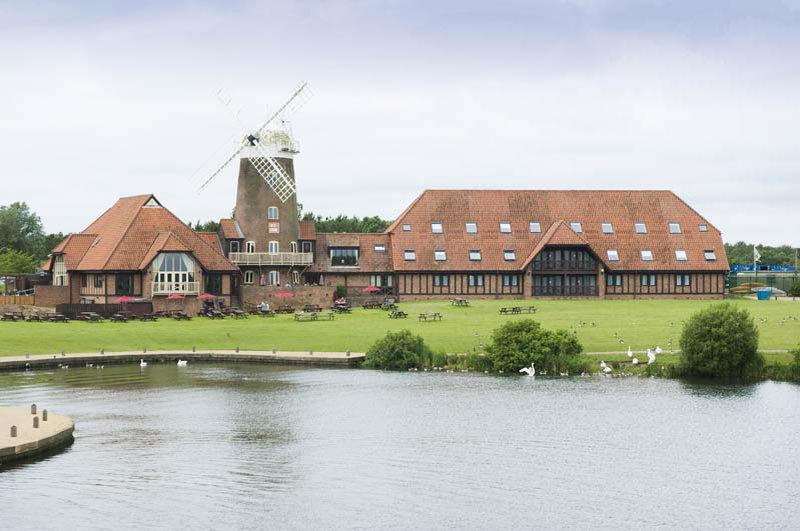 Premier Inn Milton Keynes South Zewnętrze zdjęcie